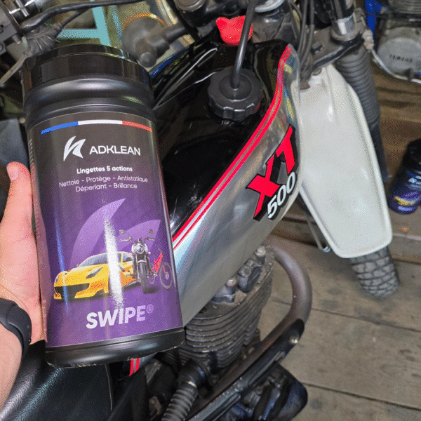 Lingette Swipe utilisée sur une Yamaha 500 XT ancienne génération